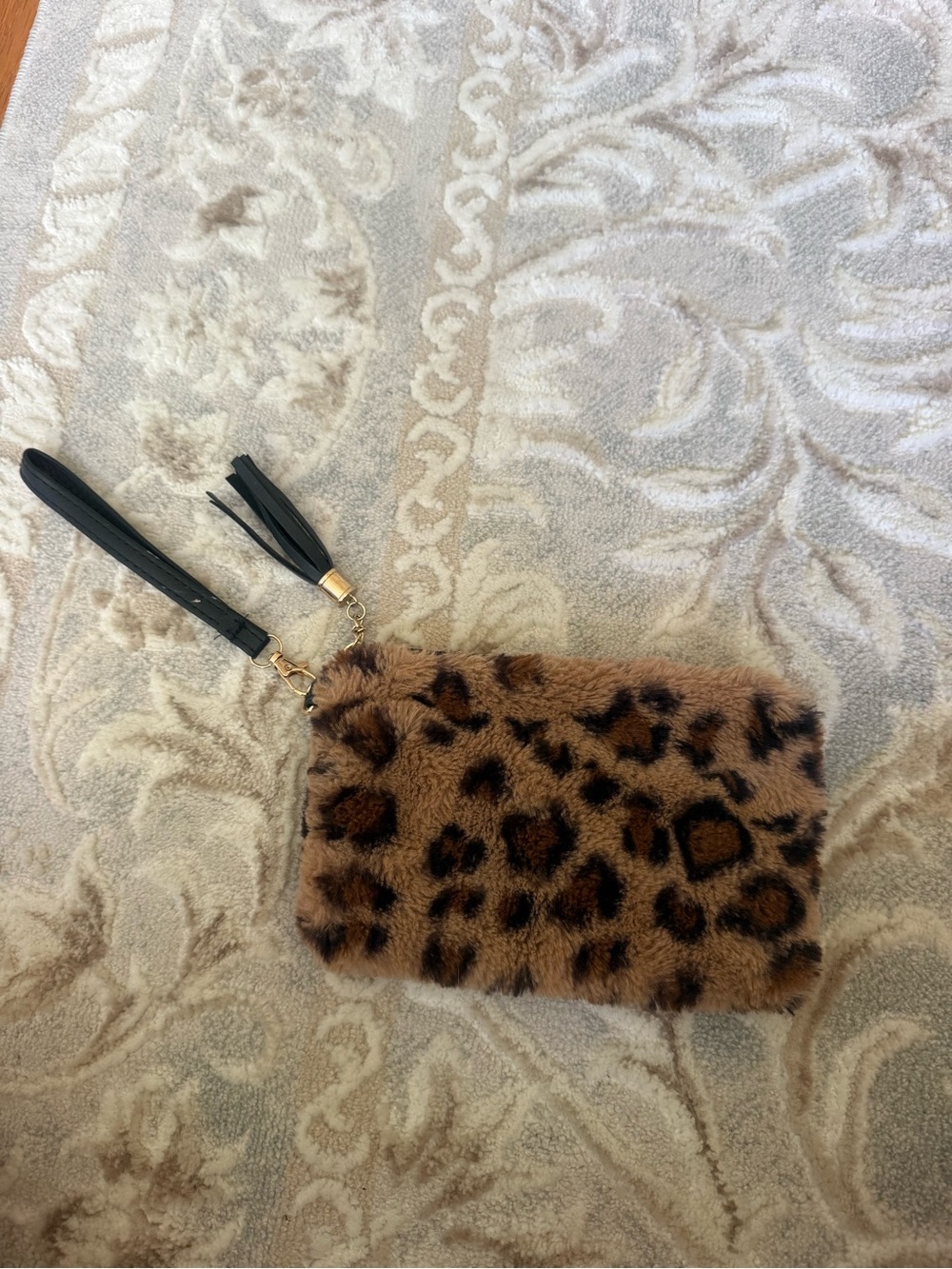 Leopard Print Faux Fur Wristlet Clutch - Brown